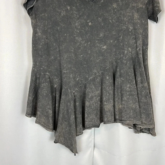 Anthropologie Eri + Ali V-Neck Short Sleeve Top Size M - Picture 4 of 7